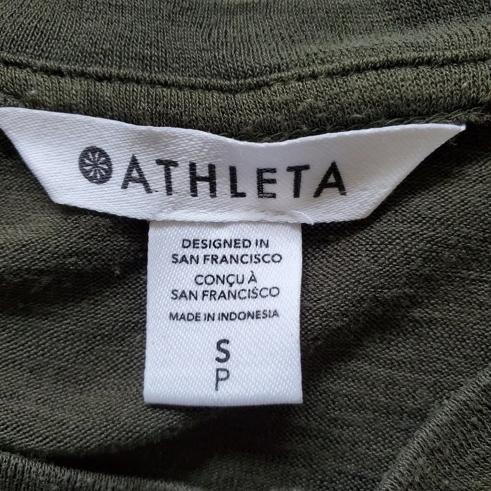 Athleta Sleeveless Top. Size S - Picture 3 of 5